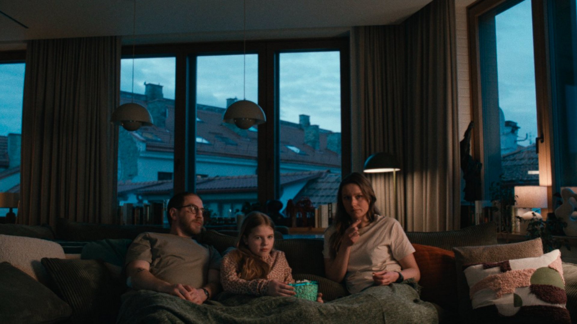 ROZVOD V ČASE VOJNY :: MFF FEBIOFEST