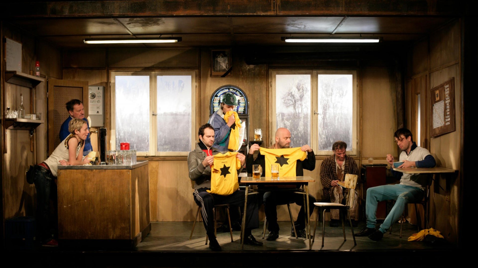 DEJVICKÉ DIVADLO: UCPANEJ SYSTÉM - REMASTERED