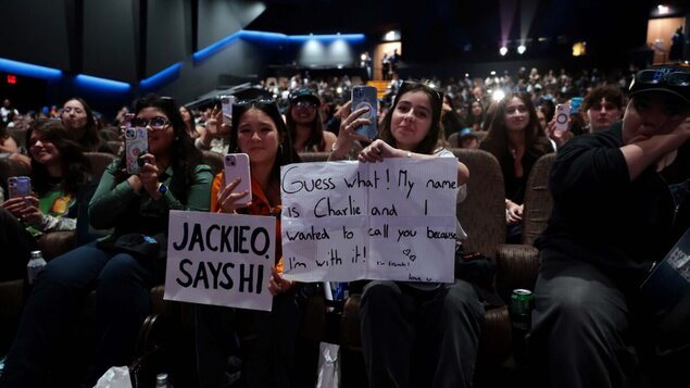 BILLIE EILISH - HIT ME HARD AND SOFT: THE TOUR