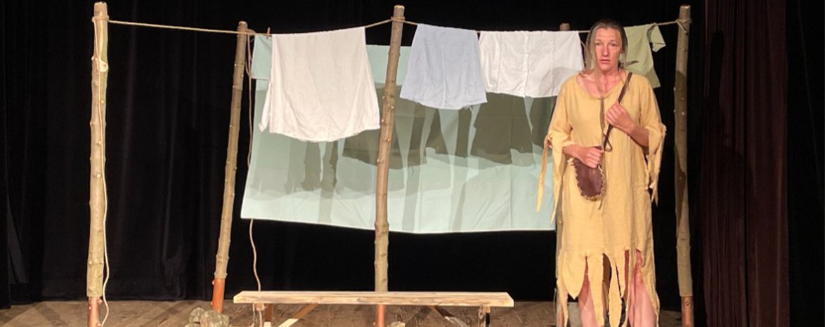 Válečná vřava (Divadelní představení)