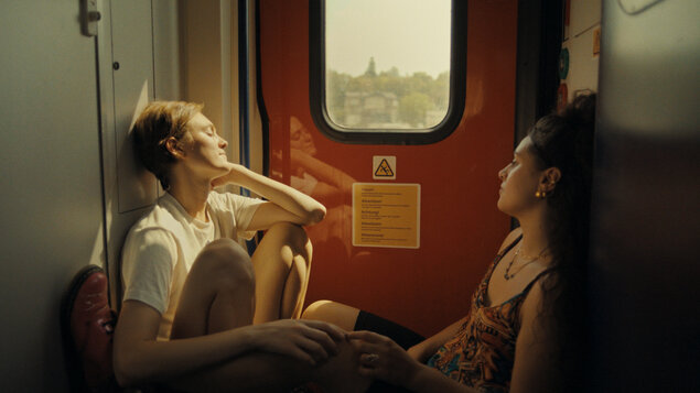 TROCHU ŽIVOTA :: SCANDI