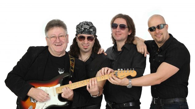 3+2 együttes jubileumi nagykoncertje Rimaszombatban