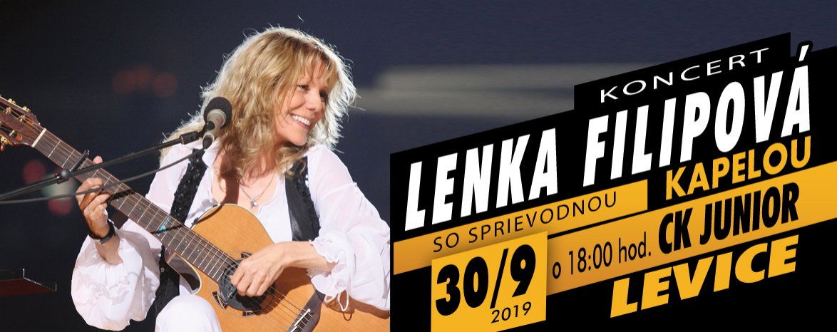 Latina berie veľký čierny kohút