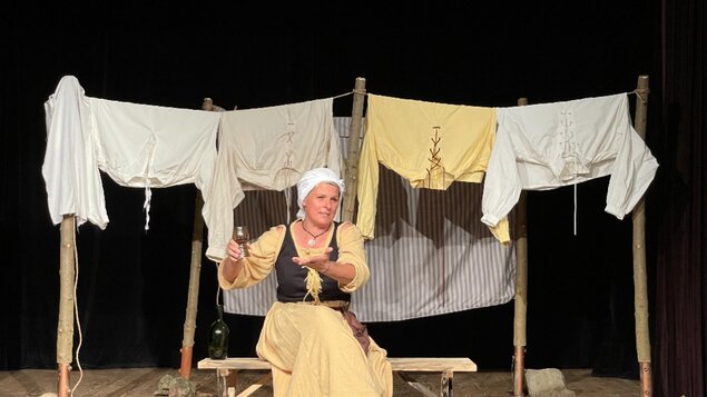 Válečná vřava (Divadelní představení)