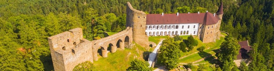 Za krásami šumavských hradů