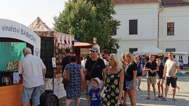 Prázdninový farmářský trh