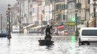 SHUN LI A BÁSNIK | kinaspolu online