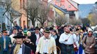 Fašanková obchůzka v Uherském Brodě folklorních souborů Olšava, Oldšava, Jakub a Olšavěnka